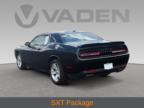 Used 2023 Dodge Challenger SXT RWD image 6