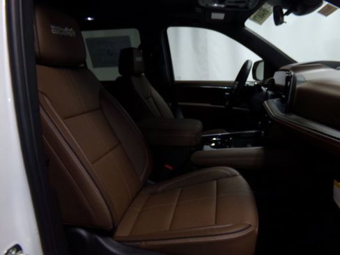 New 2025 Chevrolet Tahoe High Country image 8