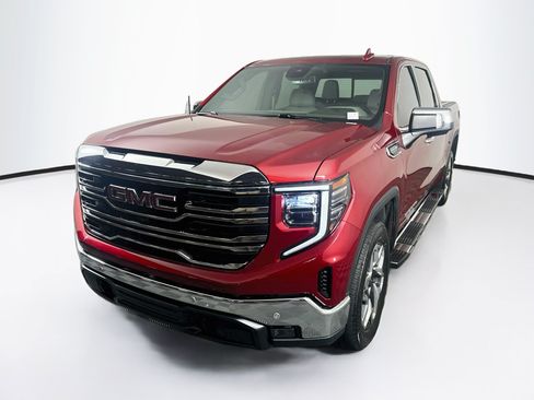 Used 2024 GMC Sierra 1500 SLT w/ SLT Premium Plus Package RWD image 3