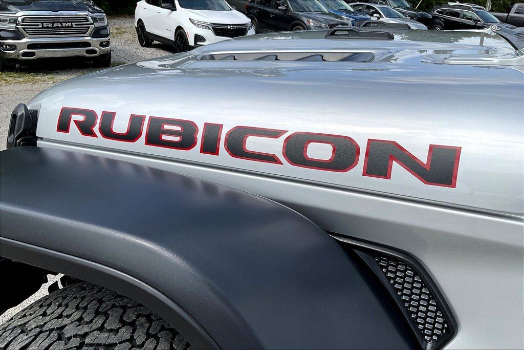 Used 2023 Jeep Gladiator Rubicon w/ Cold Weather Group AWD/4WD image 25