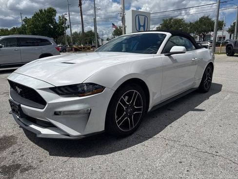 Used 2021 Ford Mustang Premium RWD image 3