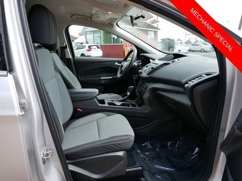 Used 2017 Ford Escape SE AWD/4WD image 8