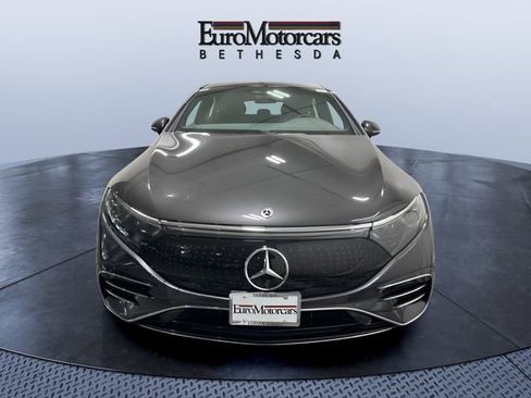 Certified 2022 Mercedes-Benz EQS 580 4MATIC Sedan image 8