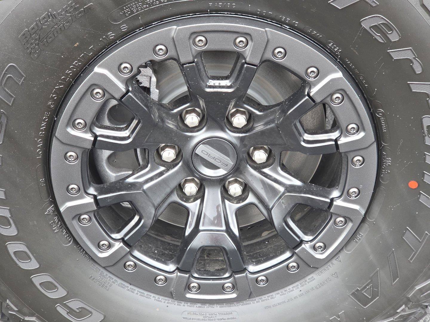 New 2026 Ford Bronco Raptor AWD/4WD image 10