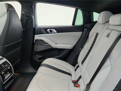 Used 2023 BMW X6 M Base image 28