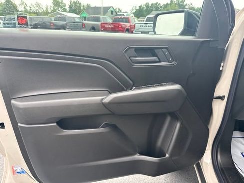 New 2026 Chevrolet Colorado Trail Boss AWD/4WD image 12