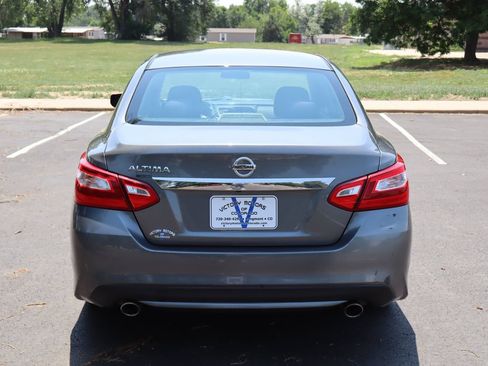 Used 2016 Nissan Altima 2.5 S w/ Power Driver Seat Package FWD image 6