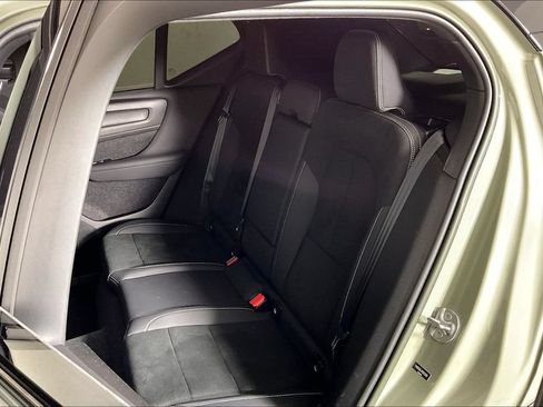 Used 2023 Volvo XC40 Recharge Plus AWD/4WD image 25