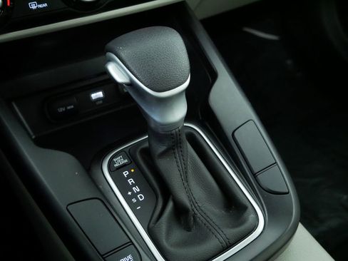 Certified 2025 Kia Soul LX image 29