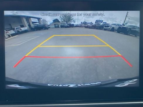 Used 2020 Hyundai Venue SEL FWD image 26