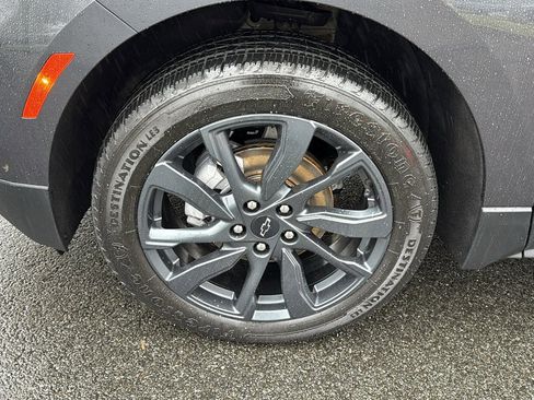 Used 2022 Chevrolet Equinox RS w/ RS Leather Package image 10