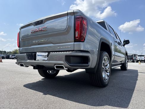 New 2026 GMC Sierra 1500 Denali w/ Denali Reserve Package image 10