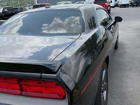 Used 2013 Dodge Challenger R/T w/ R/T Redline Group RWD image 18