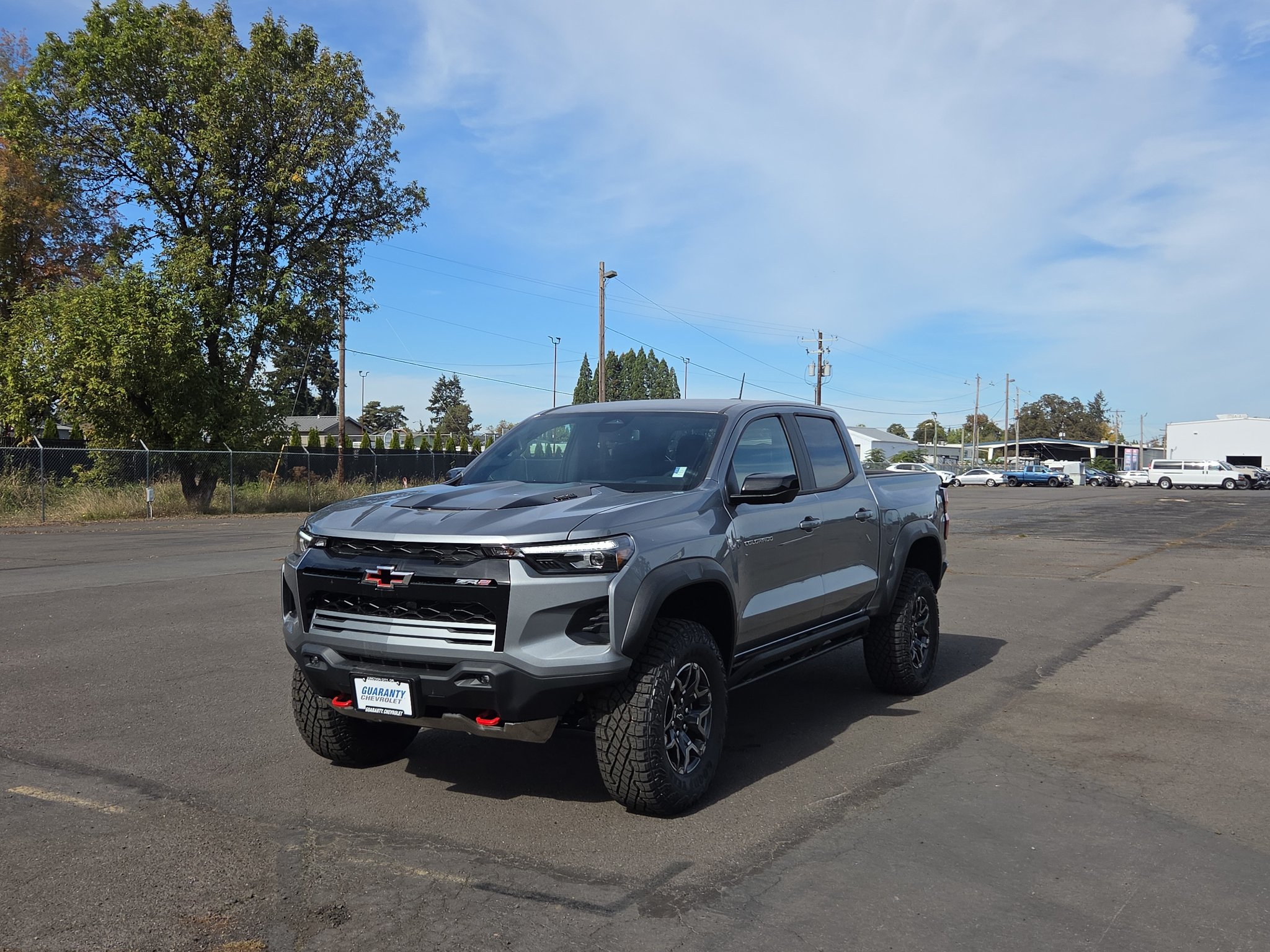 New 2026 Chevrolet Colorado ZR2 w/ Technology Package AWD/4WD image 3