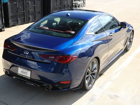 Used 2019 INFINITI Q60 Red Sport 400 RWD image 15
