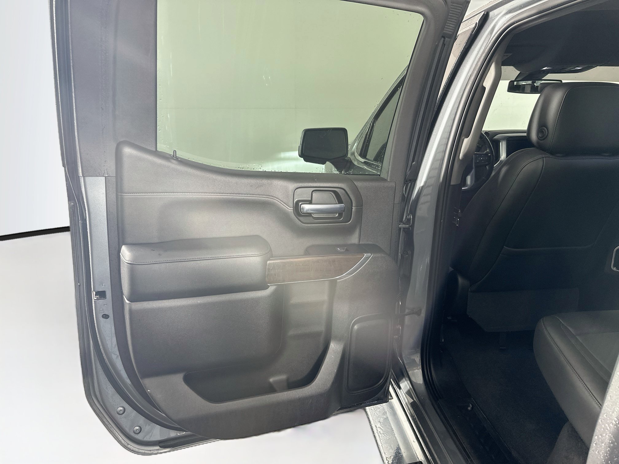 Used 2020 GMC Sierra 1500 SLT w/ SLT Premium Plus Package RWD image 26