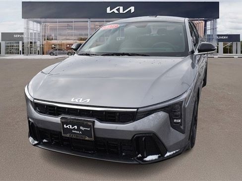 New 2025 Kia K4 GT-Line image 7
