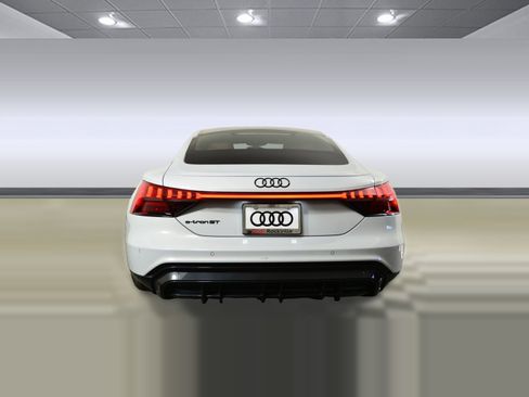 Used 2024 Audi e-tron GT Premium Plus w/ Executive Package image 10