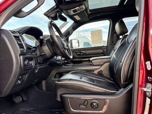 Used 2023 RAM 1500 Limited w/ Body Color Bumper Group image 10