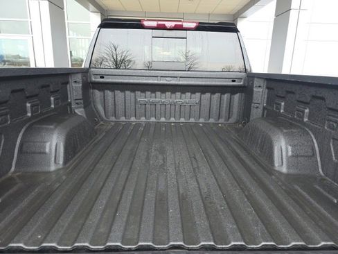 Used 2022 GMC Sierra 1500 Denali w/ Denali Reserve Package image 4