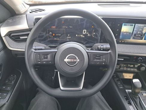 New 2026 Nissan Kicks SV w/ Cold Weather Package image 15