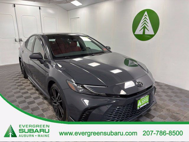 Used 2025 Toyota Camry XSE AWD/4WD image 1