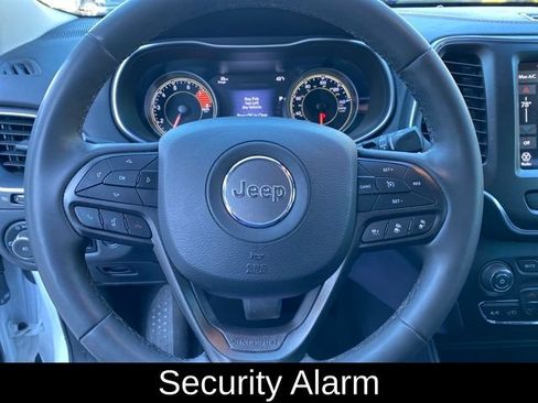 Used 2022 Jeep Cherokee Trailhawk w/ Technology Group B AWD/4WD image 10