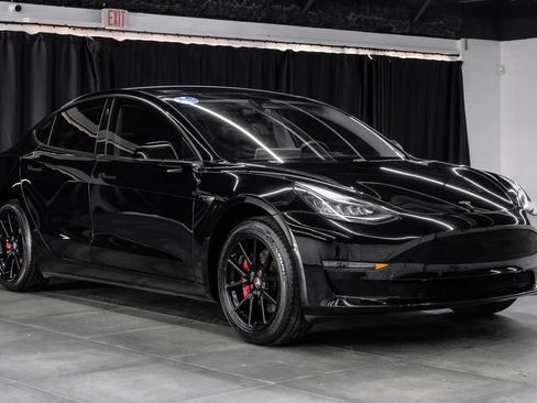 Used 2018 Tesla Model 3 Long Range image 9