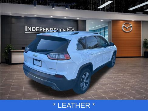 Used 2020 Jeep Cherokee Limited AWD/4WD image 3