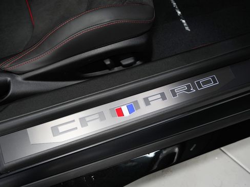Used 2024 Chevrolet Camaro ZL1 RWD image 39