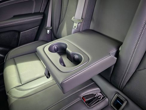Certified 2023 Buick Envision Essence AWD/4WD image 32