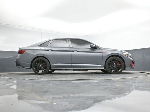 Used 2022 Volkswagen Jetta GLI Autobahn FWD image 45