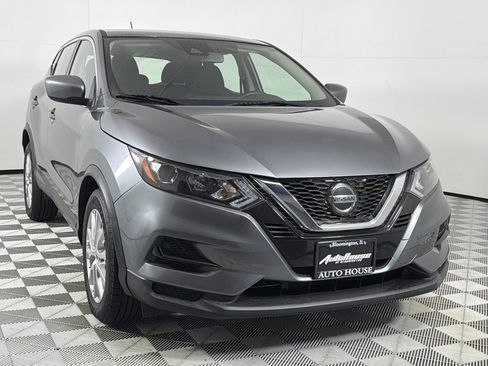 Used 2021 Nissan Rogue Sport S FWD image 3
