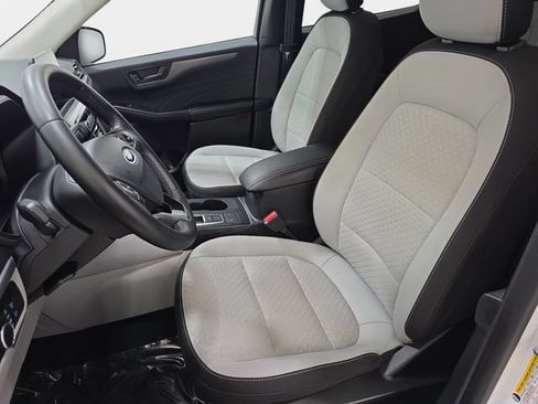 Certified 2023 Ford Escape Active FWD image 13