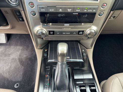 Used 2021 Lexus GX 460 Premium w/ Premium Package AWD/4WD image 13