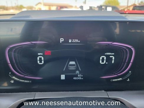 Used 2025 Kia Telluride S AWD/4WD image 22