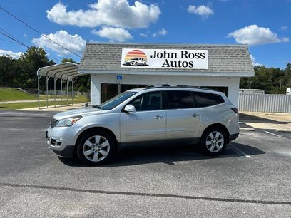 Used 2017 Chevrolet Traverse LT w/ Style and Technology Package