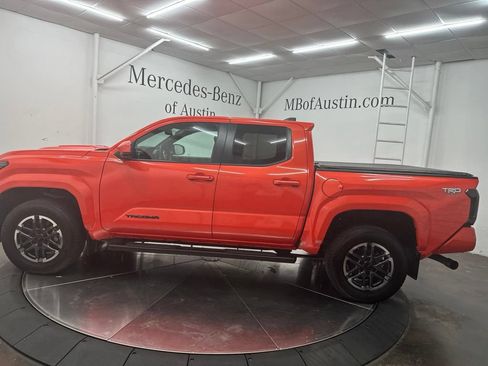 Used 2024 Toyota Tacoma TRD Sport RWD image 4