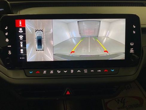 New 2024 Dodge Charger R/T Scat Pack w/ Plus Group image 21