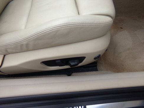 Used 2009 BMW 328i Convertible RWD image 22