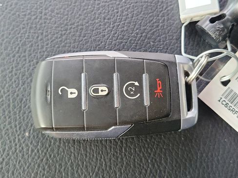 Used 2021 RAM 1500 Big Horn image 31