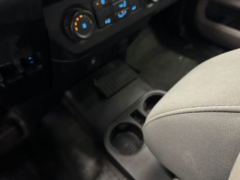 Used 2019 Ford F150 XL w/ Trailer Tow Package image 28