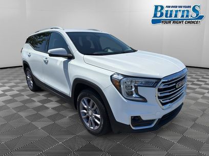 Used 2023 GMC Terrain SLT