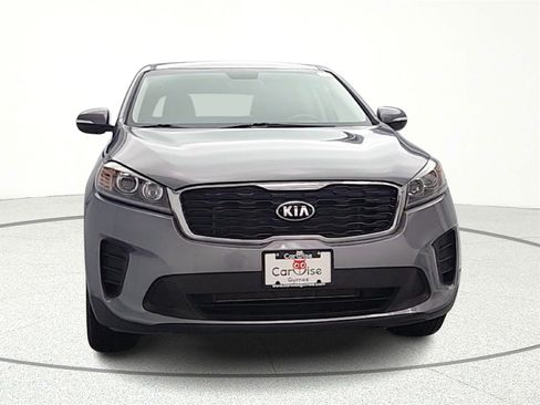 Used 2020 Kia Sorento LX image 2