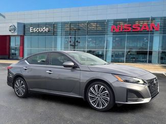 Certified 2023 Nissan Altima 2.5 SL AWD/4WD 360° Tour