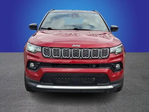 Used 2025 Jeep Compass Limited image 2