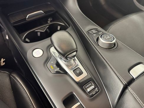 Used 2022 INFINITI QX50 Essential image 19