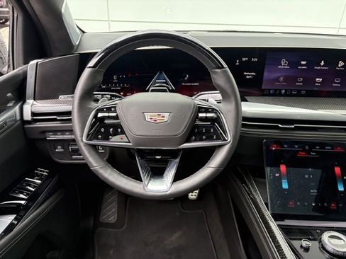 Certified 2025 Cadillac Escalade V AWD/4WD image 21