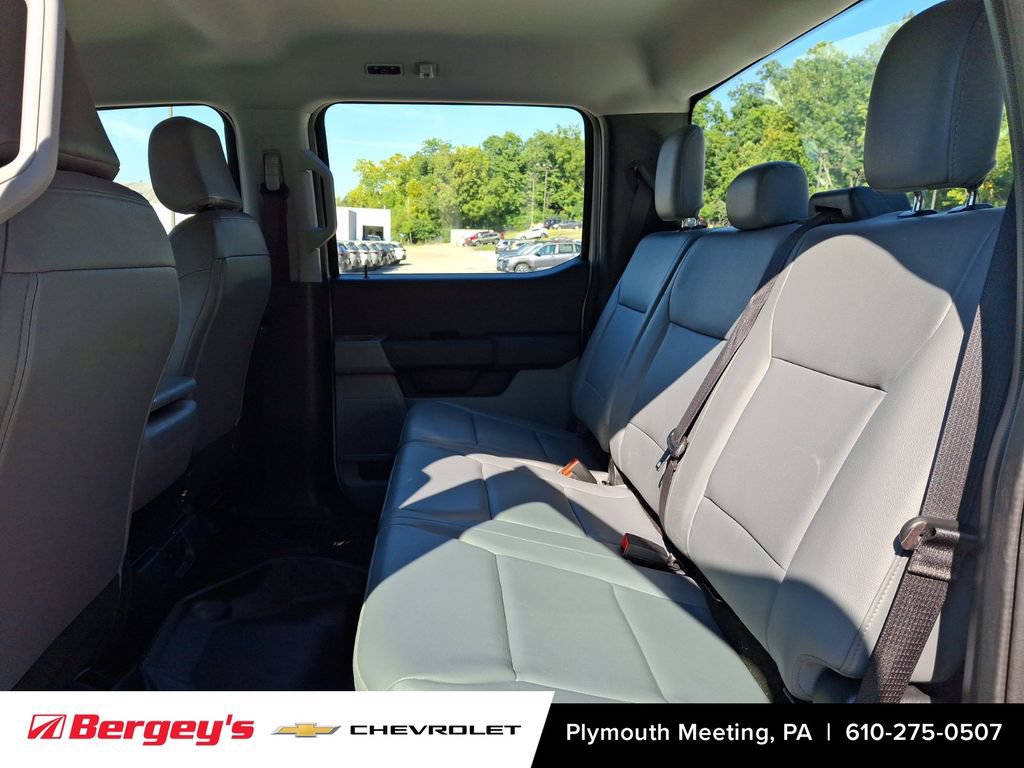 Used 2023 Ford F250 XL w/ XL Off-Road Package AWD/4WD image 12