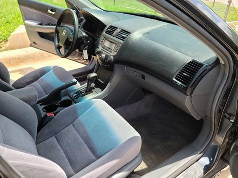Used 2007 Honda Accord LX image 17